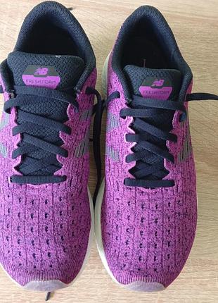 Оригінальні new balance 40 розмір (25,5см)
