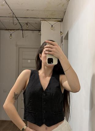 Жіноча жилетка від бренду h&m