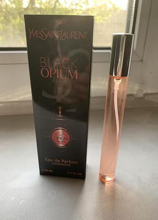Парфумована вода yves saint laurent black opium