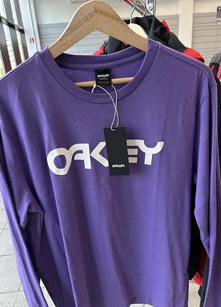 Чоловічий лонгслів бредн oakley 2
