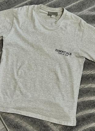 Essentials футболка