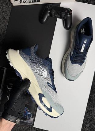 Чоловічі кросівки the north face vectiv enduris 4 grey beige navy