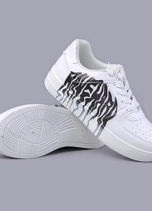Кроссовки женские cropp rave hard 39 белый (4925139)