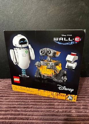 Конструктор lego disney pixar — wall·e (43279), 811 деталей