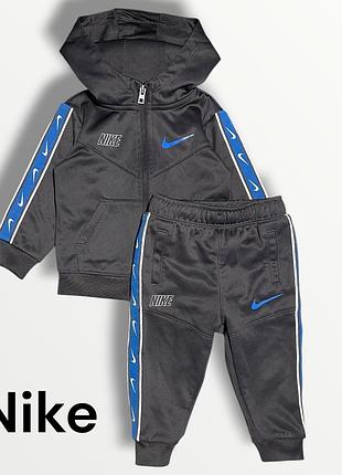 Nike костюм спортивний оригінал дитячий костюм 9-12 міс