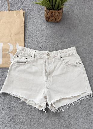 Жіночі бежеві високі джинсові шорти zara 38 р