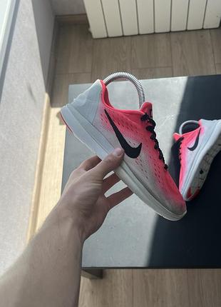 Кросівки nike