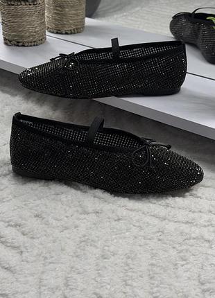 Неймовірно гарні та зручні балетки з камінцями steve madden