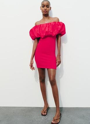 Красное мини платье zara с открытыми плечами