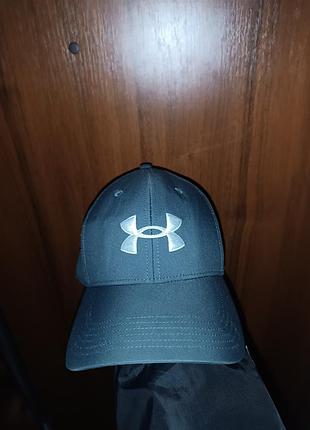 Кепка under armour