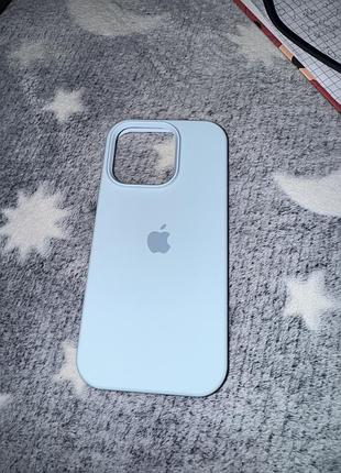 Чехол на iphone 15 pro