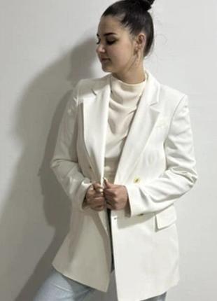 Білий подовжений піджак від zara, s m