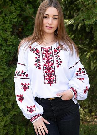 Вышиванка женская льняная цветочный орнамент