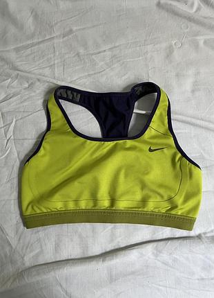Спортивний топ nike dri fit