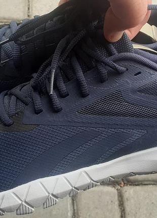 Новые синие мужские кроссовки — модель reebok flexagon force eu 44,5,стелька 29см.отличное состояние.