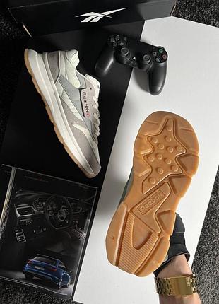 Reebok classic light grey white 4