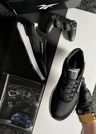Reebok classic black white 3