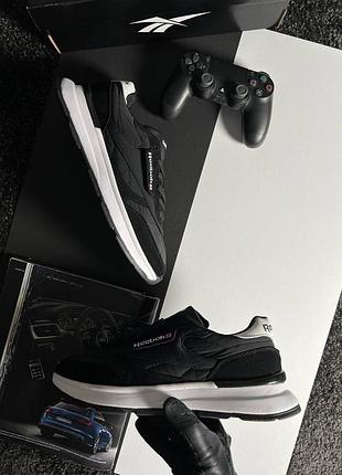 Reebok classic black white 5