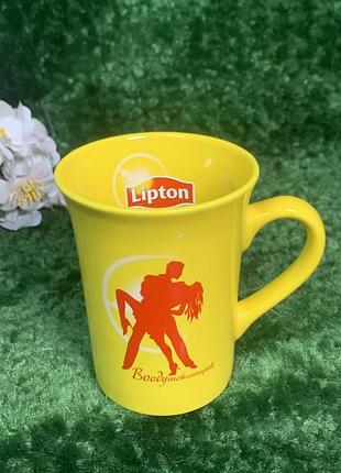Керамическая чашка lipton с танцующим паром, желтая 250 мл (н7011) яркая фирменная керамическая чашка lipton в насыщенном желтом цвете с оригинальным ре