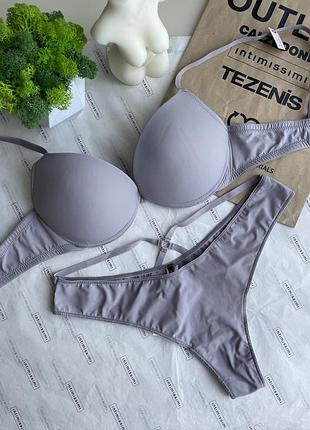 Комплект від італійського бренду tezenis 75c