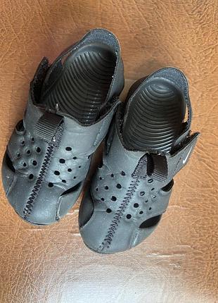 Сандалі nike 3