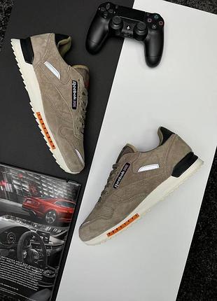 Reebok classic m sand