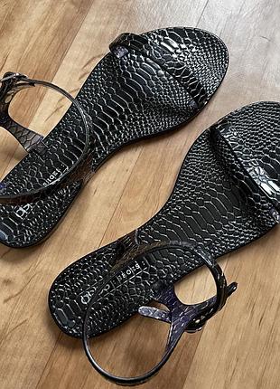Босоніжки сандалії жіночі asos