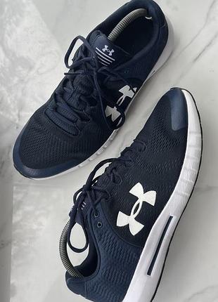 Кросівки under armour