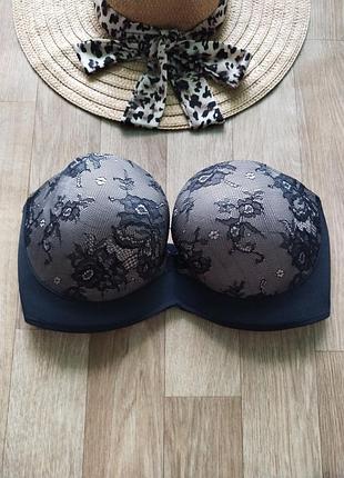 Роскошный бюстгальтер от премиум-бренду wonderbra