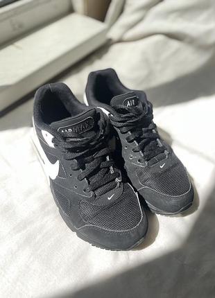 Унісекс кросівки nike air max ivo