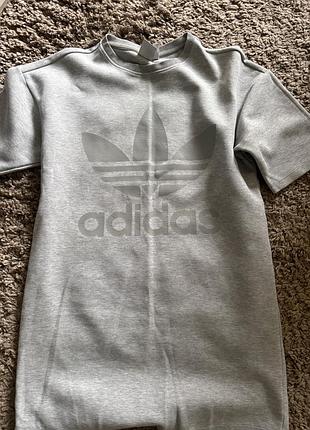 Сукня adidas. жіноча.