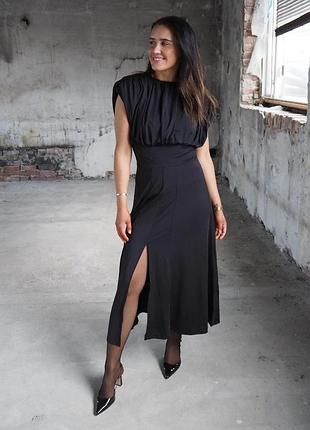 Гарна довга сукня від co'couture