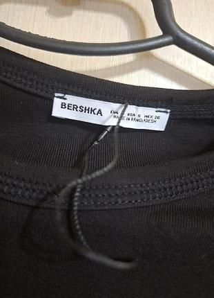 🧊 лонгслив bershka s 6