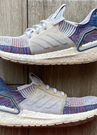 Кросівки adidas ultraboost 19 у кольорі «refract»