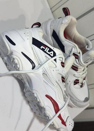 Кросівки fila