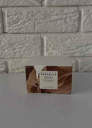 Збагачувальний крем для обличчя  skin1004 madagascar centella probio-cica enrich cream