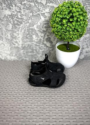 Nike sunray сандали 19 размер детские черные