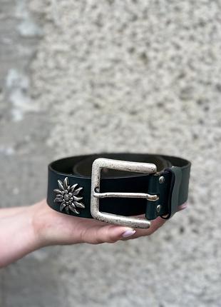Баварський ремінь темно зелений alpine edelweiss — натуральна шкіра, масивна пряжка, альпійський стиль, swiss made.