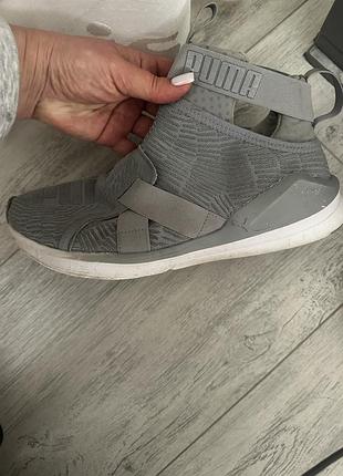 Кросівки puma