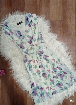 Повітряне плаття. размер10/44 cutle