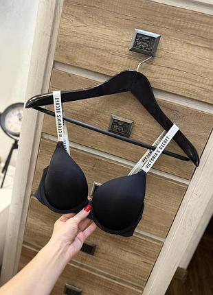 Бюст від бренду victoria secret