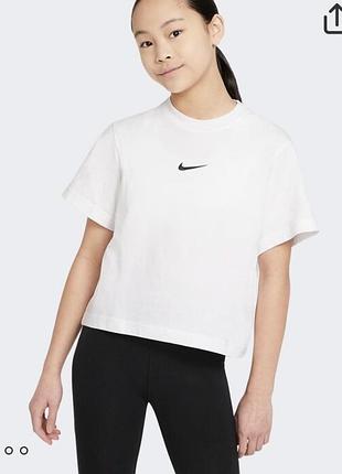 Футболка для дівчинки nike на 158-166 см loose fit