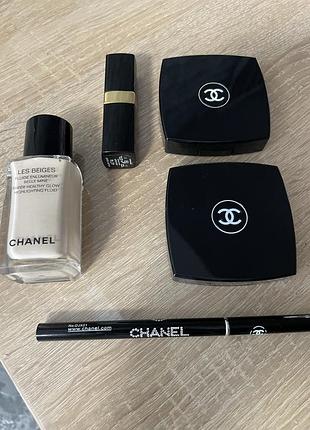 Chanel косметика база під макіяж олівець