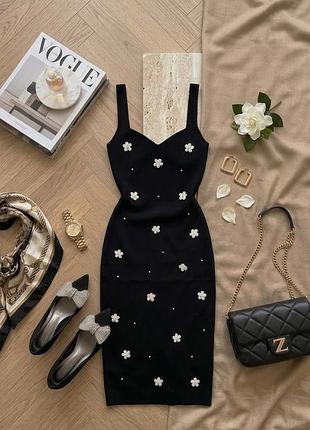 Платье zara черное с белыми цветами,размер s
