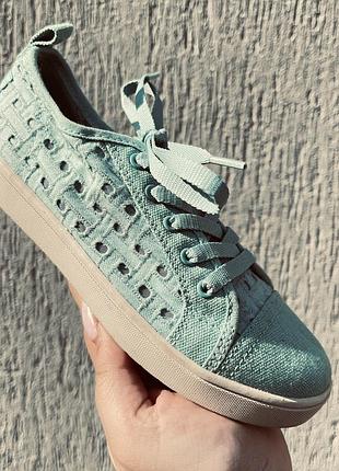 Невероятные летние кеды koolaburra by ugg - оригинал!