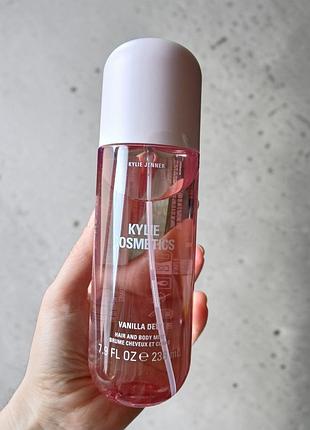 Kylie cosmetics vanilla dew hair & body mist парфумований міст для тіла і волосся 236 мл
