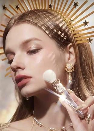 Кисть для румян flower knows swan ballet love blush brush
