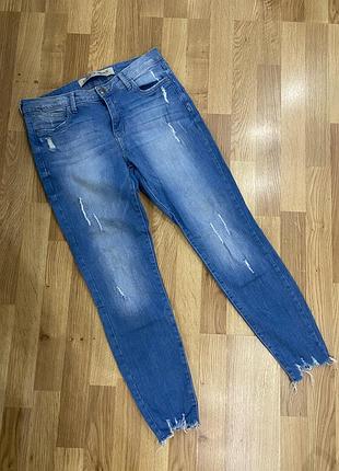 Джинси вузькі з потертостями denim co