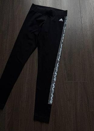 Лосини від adidas