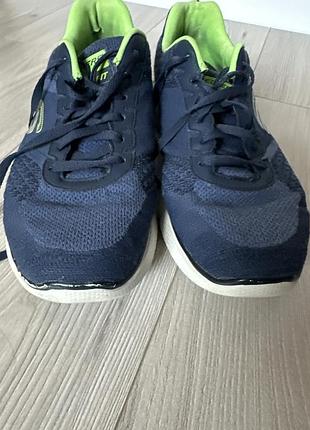 Кросівки.   👟 2